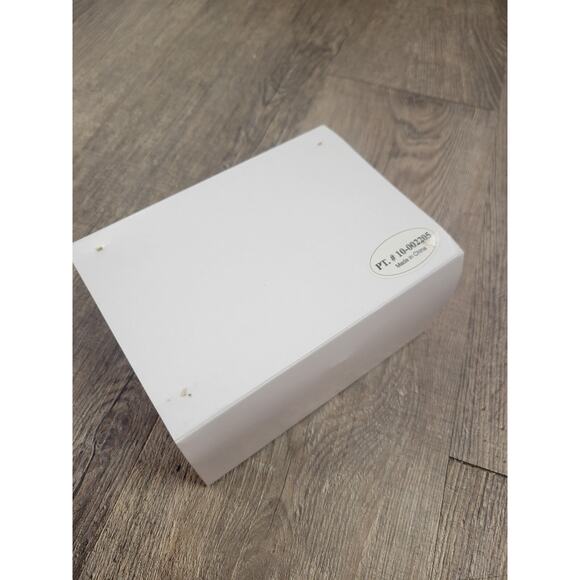 Mary Kay Pink and silver bracelet Stretch New in Velour Pink Box - Picture 6 of 6